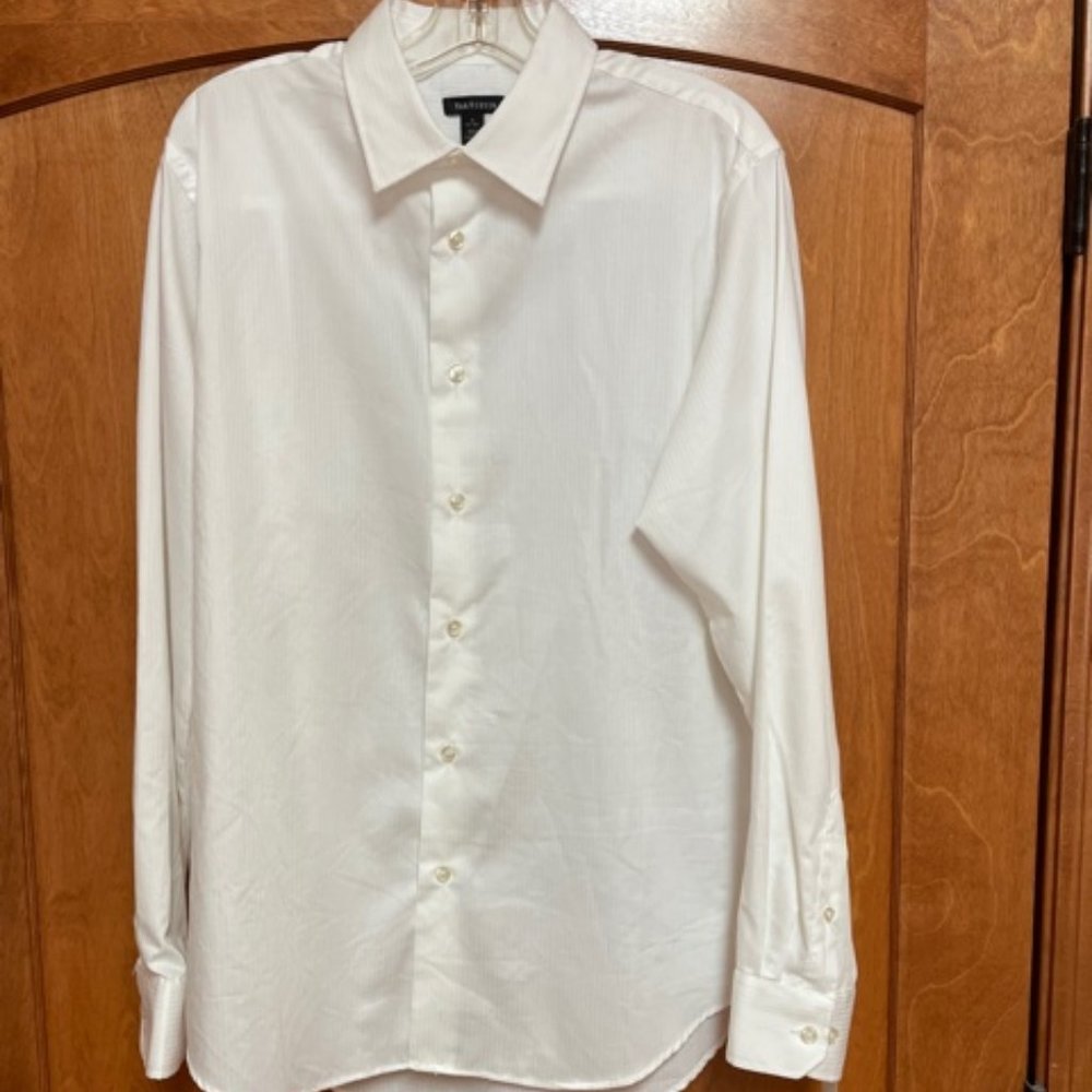 Van Heusen Bright White (with white lines) Dress Shirt -  15/15.5   *NWT*